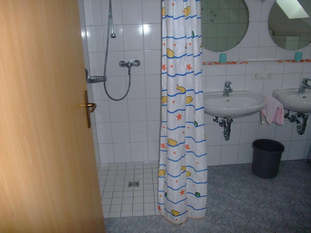 Gasthof Alte Post Обертрубах Номер фото